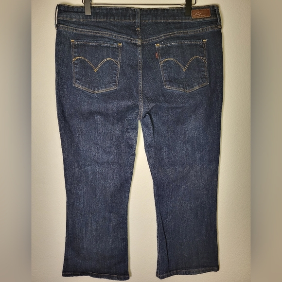 Levi's Slight Curve Classic Bootcut Denim Jeans size 33/16W - Picture 2 of 7